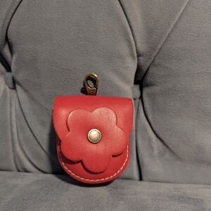 Portland Leather Petunia Pouch in Tulip